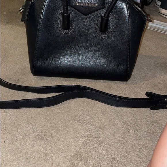 Givenchy Antigona - Picture 5 of 6